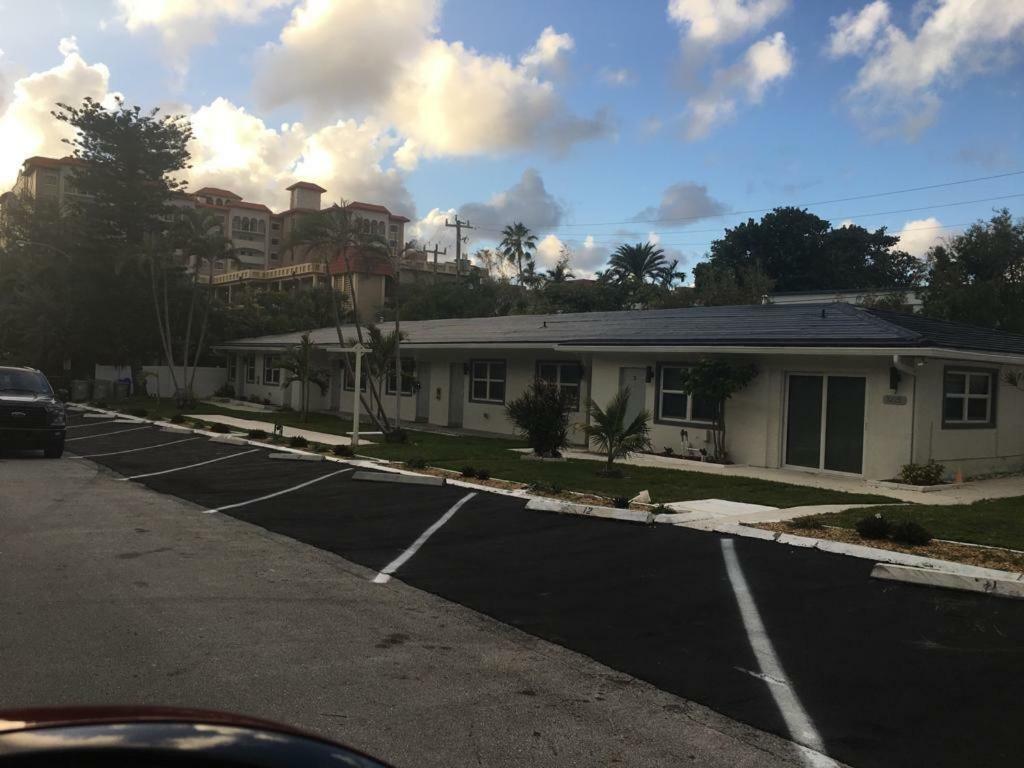 Costa Este Pompano Beach Εξωτερικό φωτογραφία